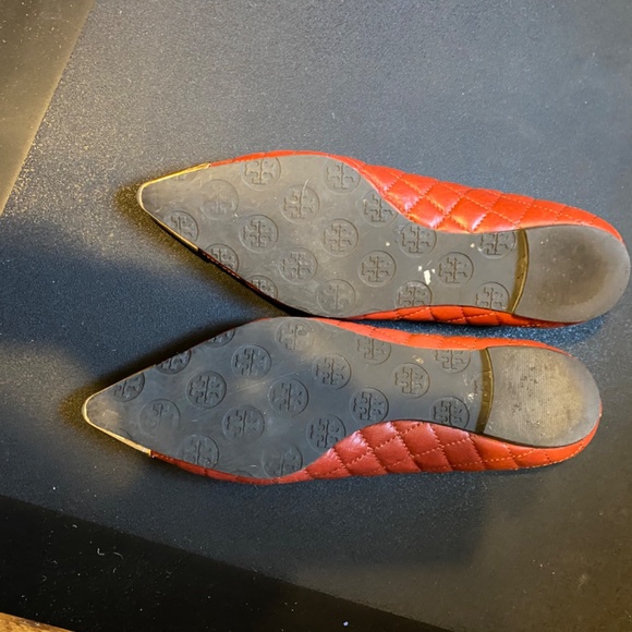 Tory Burch red quilted flats - Picture 4 of 6